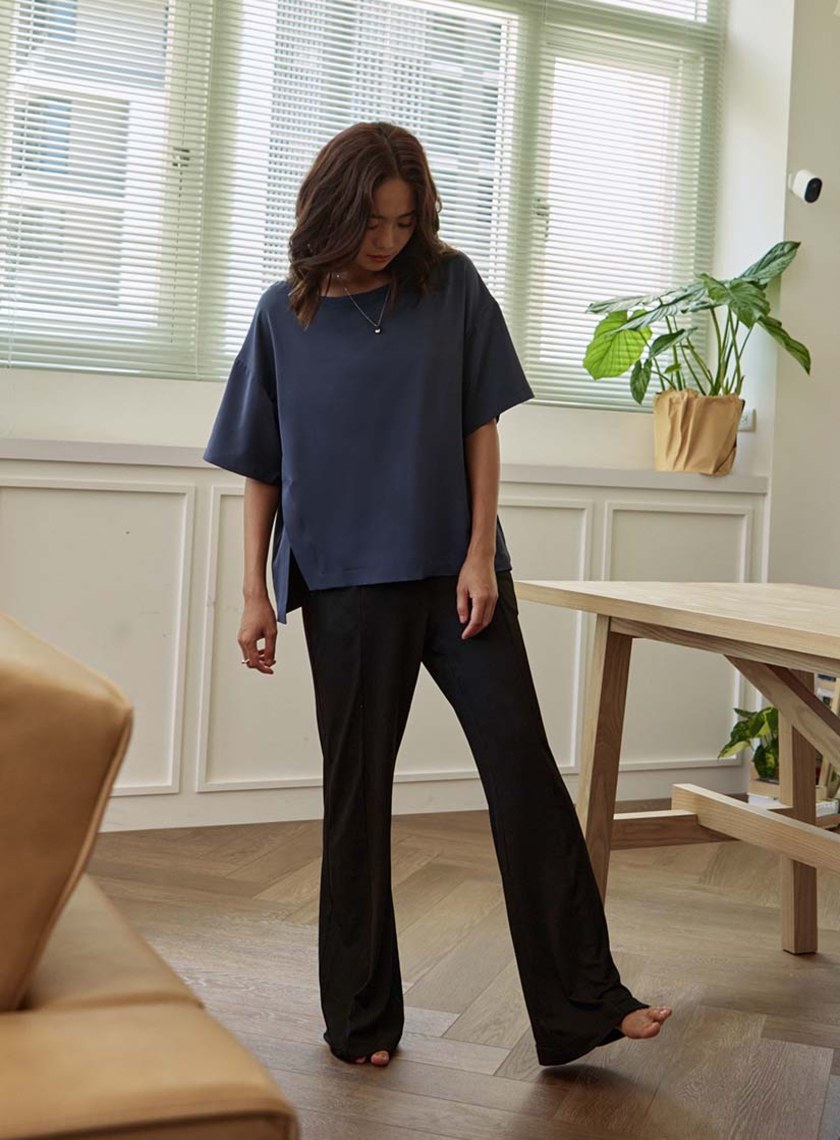 微光澤舒適落肩寬袖上衣